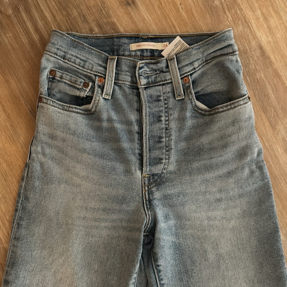 Levi jeans - Picture 3 of 3